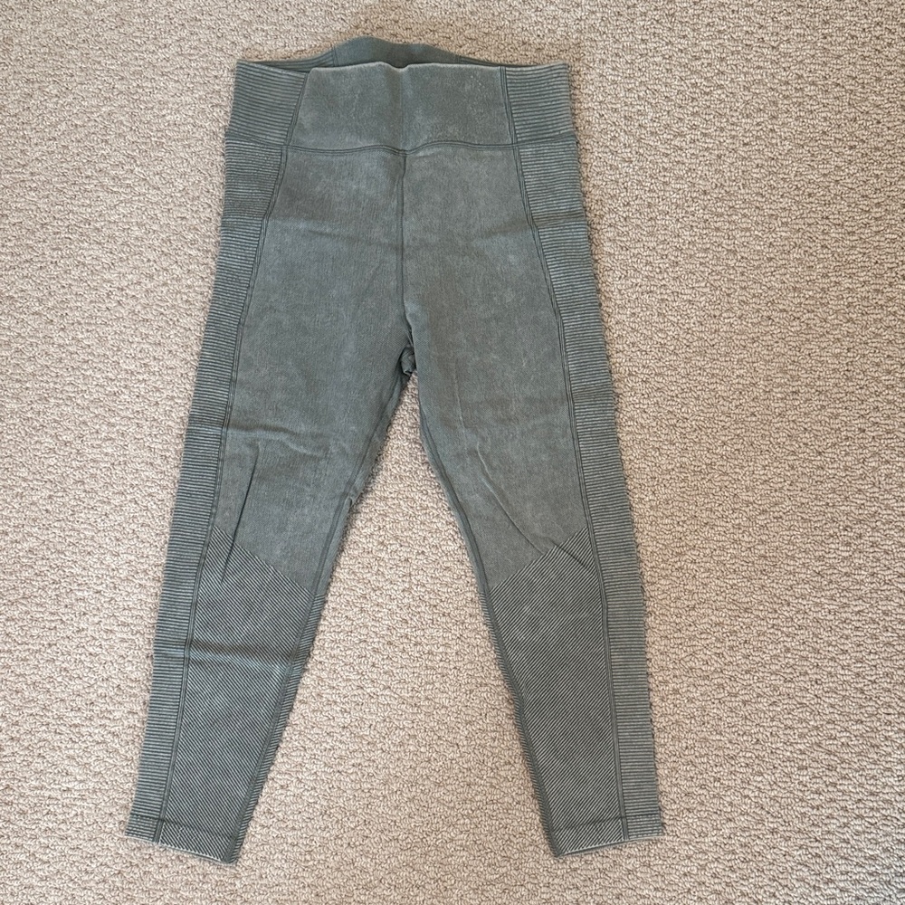 Aerie Women's Sea Foam Green Leggings